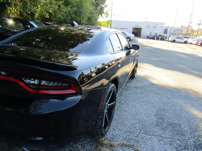 2019 Dodge Charger AWD,SXT,CONV PKG,COMFORT PKG,RVC,SILVER CERTIFIED   - Photo 25 - Haddon Twp, NJ 08107