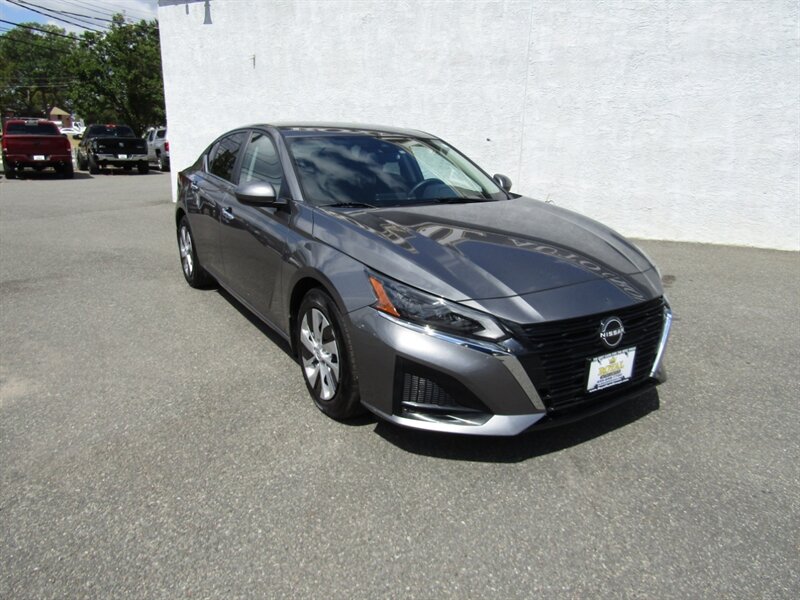 2023 Nissan Altima 2.5 S,CONV PKG,RVC,BLUETOOTH,SILVER CERTIFIED - Photo 1 - Haddon Twp, NJ 08107