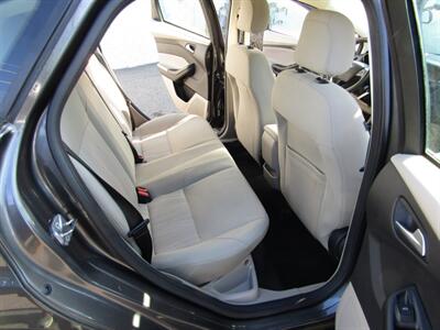 2018 Ford Focus SE,CONV PKG,RVC,SILVER CERTIFIED   - Photo 37 - Haddon Twp, NJ 08107