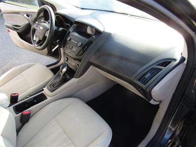 2018 Ford Focus SE,CONV PKG,RVC,SILVER CERTIFIED   - Photo 40 - Haddon Twp, NJ 08107