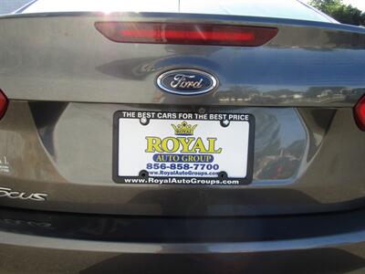 2018 Ford Focus SE,CONV PKG,RVC,SILVER CERTIFIED   - Photo 22 - Haddon Twp, NJ 08107