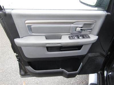 2017 RAM 1500 BIG HORN,4x4,CONV PKG,TOW PKG,SILVER CERTIFIED   - Photo 11 - Haddon Twp, NJ 08107