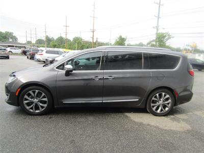 2017 Chrysler Pacifica LIMITED,COMFORT PKG,RVC,SILVER CERTIFIED   - Photo 4 - Haddon Twp, NJ 08107