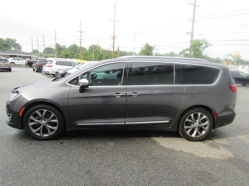 2017 Chrysler Pacifica LIMITED,COMFORT PKG,RVC,SILVER CERTIFIED - Photo 4 - Haddon Twp, NJ 08107
