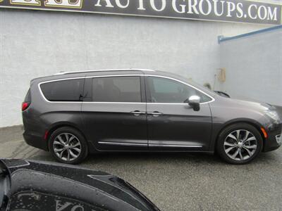 2017 Chrysler Pacifica LIMITED,COMFORT PKG,RVC,SILVER CERTIFIED   - Photo 8 - Haddon Twp, NJ 08107