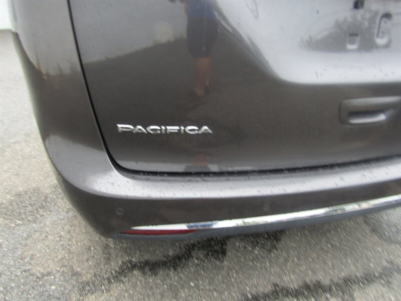 2017 Chrysler Pacifica LIMITED,COMFORT PKG,RVC,SILVER CERTIFIED - Photo 19 - Haddon Twp, NJ 08107