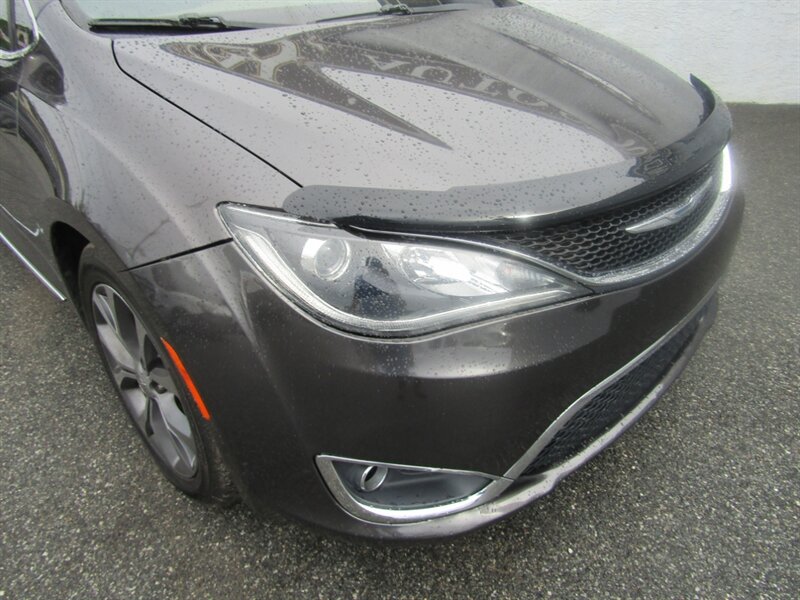 2017 Chrysler Pacifica LIMITED,COMFORT PKG,RVC,SILVER CERTIFIED - Photo 9 - Haddon Twp, NJ 08107