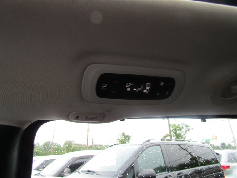 2017 Chrysler Pacifica LIMITED,COMFORT PKG,RVC,SILVER CERTIFIED - Photo 61 - Haddon Twp, NJ 08107