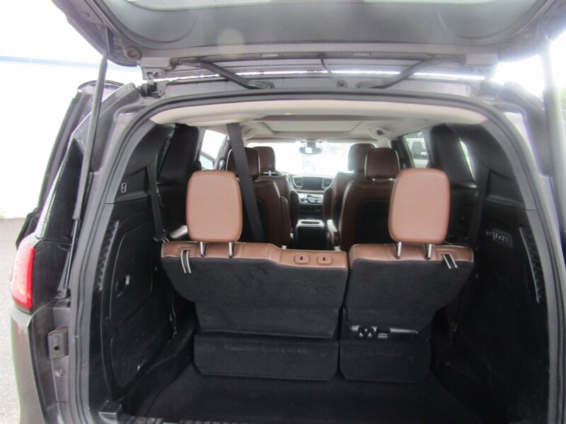 2017 Chrysler Pacifica LIMITED,COMFORT PKG,RVC,SILVER CERTIFIED - Photo 40 - Haddon Twp, NJ 08107