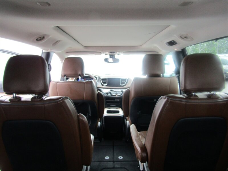 2017 Chrysler Pacifica LIMITED,COMFORT PKG,RVC,SILVER CERTIFIED - Photo 38 - Haddon Twp, NJ 08107