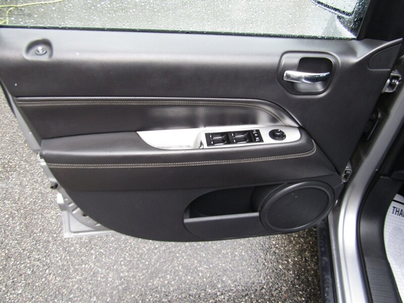 2017 Jeep Compass Latitude - Photo 35 - Haddon Twp, NJ 08107