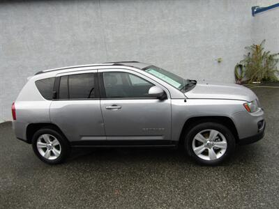 2017 Jeep Compass Latitude   - Photo 8 - Haddon Twp, NJ 08107