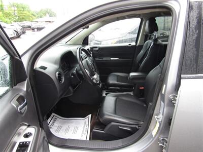 2017 Jeep Compass Latitude   - Photo 37 - Haddon Twp, NJ 08107