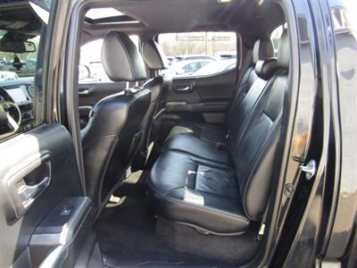 2018 Toyota Tacoma TRD SPORT.4X4,LEATHER,SUNROOF,SILVER CERTIFIED   - Photo 16 - Haddon Twp, NJ 08107