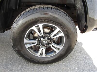 2018 Toyota Tacoma TRD SPORT.4X4,LEATHER,SUNROOF,SILVER CERTIFIED   - Photo 38 - Haddon Twp, NJ 08107