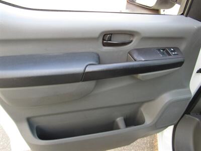 2015 Nissan NV CONV PKG,PWR PKG,RVC,SILVER CERTIFIED   - Photo 11 - Haddon Twp, NJ 08107