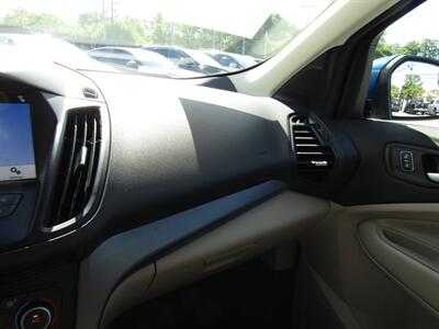 2019 Ford Escape SE,AWD,CONV PKG,RVC,SILVER CERTIFIED   - Photo 55 - Haddon Twp, NJ 08107