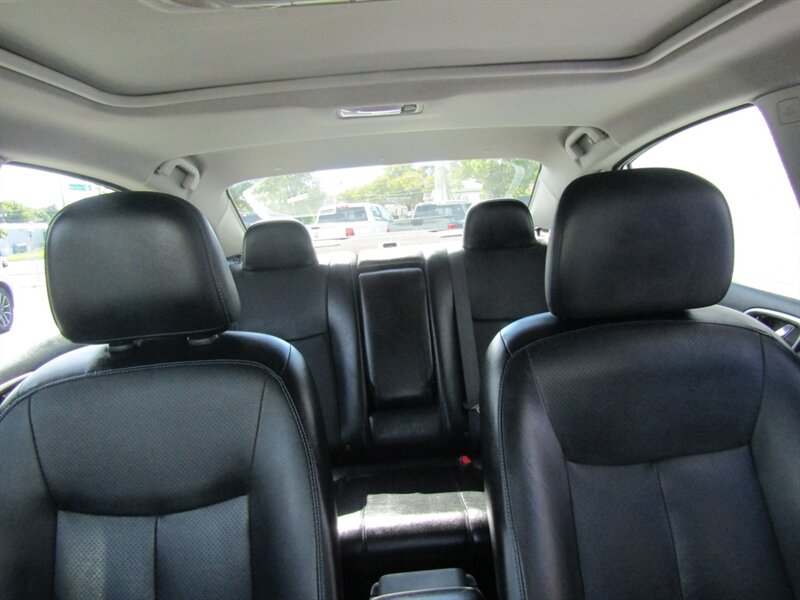 2019 Nissan Sentra SR TURBO - Photo 14 - Haddon Twp, NJ 08107