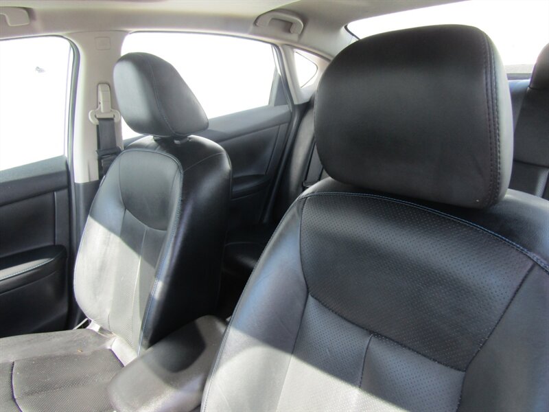 2019 Nissan Sentra SR TURBO - Photo 12 - Haddon Twp, NJ 08107