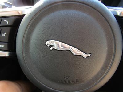 2020 Jaguar F-PACE AWD,NAV,PREM PKG,PANO ROOF,RVC.SILVER CERTIFIED   - Photo 63 - Haddon Twp, NJ 08107