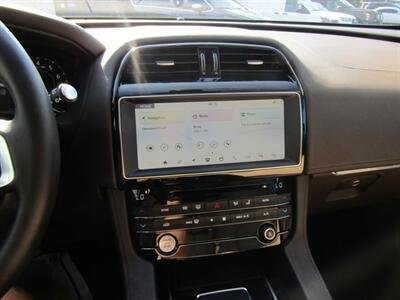 2020 Jaguar F-PACE AWD,NAV,PREM PKG,PANO ROOF,RVC.SILVER CERTIFIED   - Photo 66 - Haddon Twp, NJ 08107