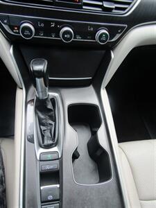 2021 Honda Accord EX-L,AWD,TECH PKG,COMFORT PKG,RVC,SILVER CERTIFIED - Photo 29 - Haddon Twp, NJ 08107
