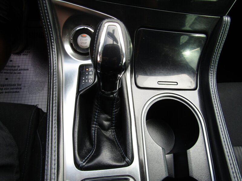 2016 Nissan Maxima S photo 44