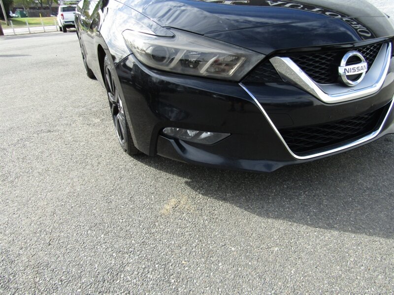 2016 Nissan Maxima S photo 9