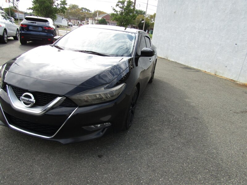 2016 Nissan Maxima S photo 17