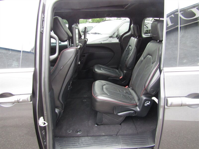 2020 Chrysler Pacifica Limited 35th Anniver - Photo 36 - Haddon Twp, NJ 08107