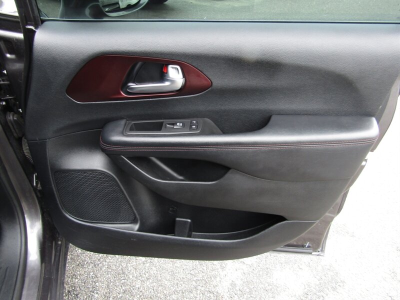 2020 Chrysler Pacifica Limited 35th Anniver - Photo 48 - Haddon Twp, NJ 08107
