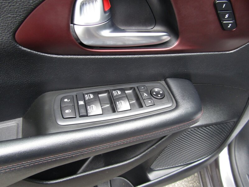 2020 Chrysler Pacifica Limited 35th Anniver - Photo 32 - Haddon Twp, NJ 08107