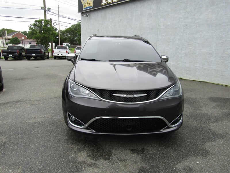 2020 Chrysler Pacifica Limited 35th Anniver - Photo 2 - Haddon Twp, NJ 08107