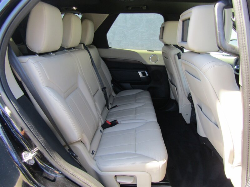 2019 Land Rover Discovery HSE,AWD, LUX PKG,DVD PKG,RVC,SILVER CERTIFIED - Photo 22 - Haddon Twp, NJ 08107