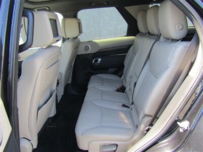 2019 Land Rover Discovery HSE,AWD, LUX PKG,DVD PKG,RVC,SILVER CERTIFIED - Photo 17 - Haddon Twp, NJ 08107