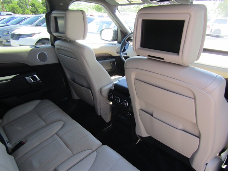 2019 Land Rover Discovery HSE,AWD, LUX PKG,DVD PKG,RVC,SILVER CERTIFIED - Photo 23 - Haddon Twp, NJ 08107