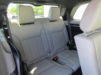 2019 Land Rover Discovery HSE,AWD, LUX PKG,DVD PKG,RVC,SILVER CERTIFIED - Photo 21 - Haddon Twp, NJ 08107