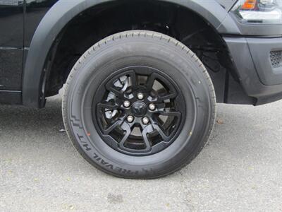 2021 RAM 1500 Classic WARLOCK,4x4,CONV PKG,RVC,SILVER CERTIFIED - Photo 16 - Haddon Twp, NJ 08107