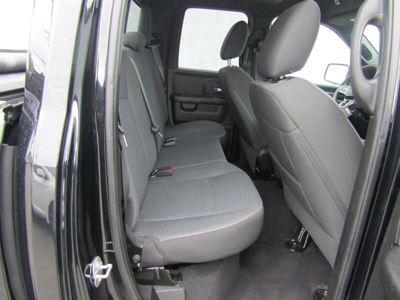2021 RAM 1500 Classic WARLOCK,4x4,CONV PKG,RVC,SILVER CERTIFIED - Photo 25 - Haddon Twp, NJ 08107