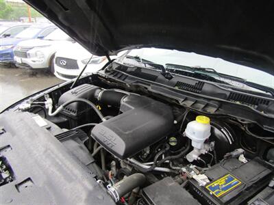 2021 RAM 1500 Classic WARLOCK,4x4,CONV PKG,RVC,SILVER CERTIFIED - Photo 37 - Haddon Twp, NJ 08107