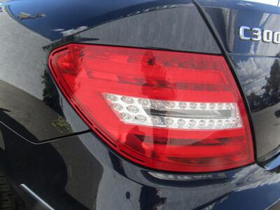 2014 Mercedes-Benz C 300 Sport 4MATIC   - Photo 20 - Haddon Twp, NJ 08107