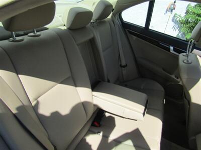 2014 Mercedes-Benz C 300 Sport 4MATIC   - Photo 34 - Haddon Twp, NJ 08107
