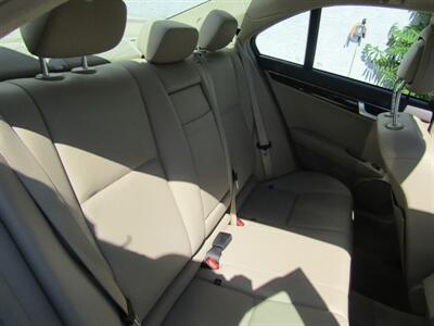 2014 Mercedes-Benz C 300 Sport 4MATIC   - Photo 33 - Haddon Twp, NJ 08107