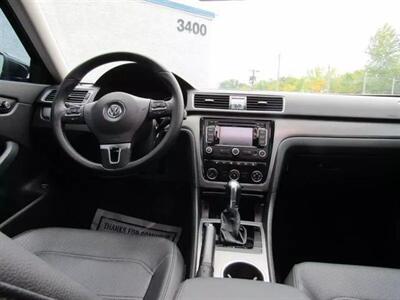 2014 Volkswagen Passat SE,CONV PKG,RVC,PWR PKG,SILVER CERTIFIED   - Photo 36 - Haddon Twp, NJ 08107