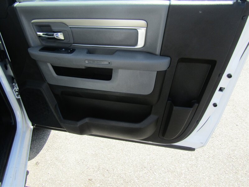 2020 RAM 1500 Classic Tradesman - Photo 13 - Haddon Twp, NJ 08107