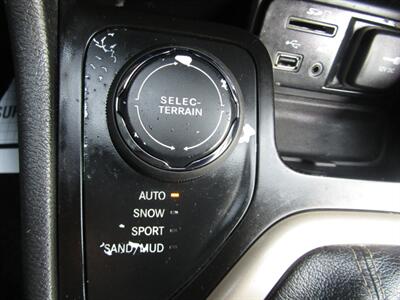 2017 Jeep Cherokee Latitude   - Photo 32 - Haddon Twp, NJ 08107