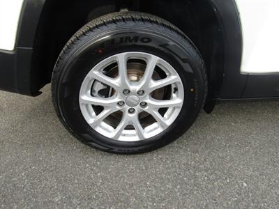 2017 Jeep Cherokee Latitude   - Photo 38 - Haddon Twp, NJ 08107