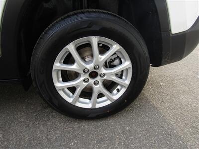 2017 Jeep Cherokee Latitude   - Photo 37 - Haddon Twp, NJ 08107