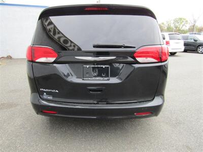 2017 Chrysler Pacifica TOURING,TECH PKG,NAV,CONV PKG,RVC,SILVER CERTIFIED   - Photo 18 - Haddon Twp, NJ 08107
