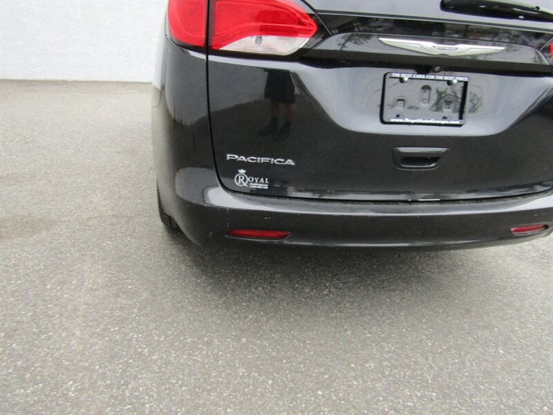 2017 Chrysler Pacifica TOURING,TECH PKG,NAV,CONV PKG,RVC,SILVER CERTIFIED - Photo 17 - Haddon Twp, NJ 08107